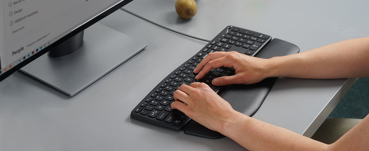 Integrated Palm Rest