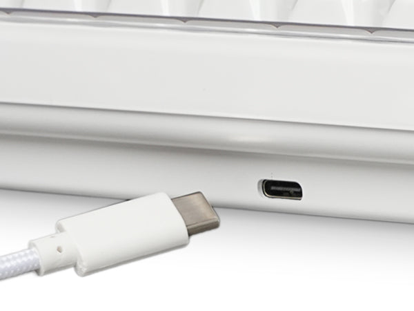 USB-C Rechargeable with 2000mAh Battery